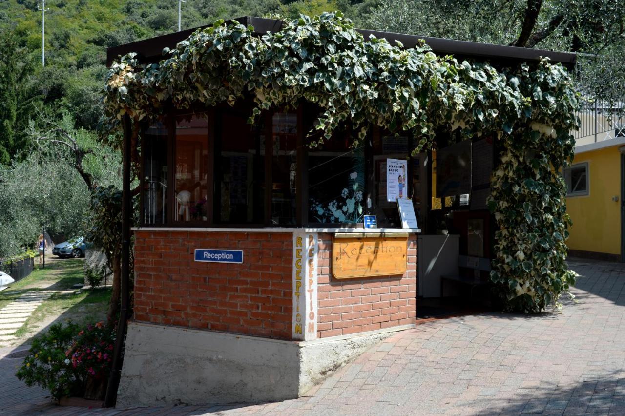 Camping Alpino - Nature Village Malcesine Exterior foto